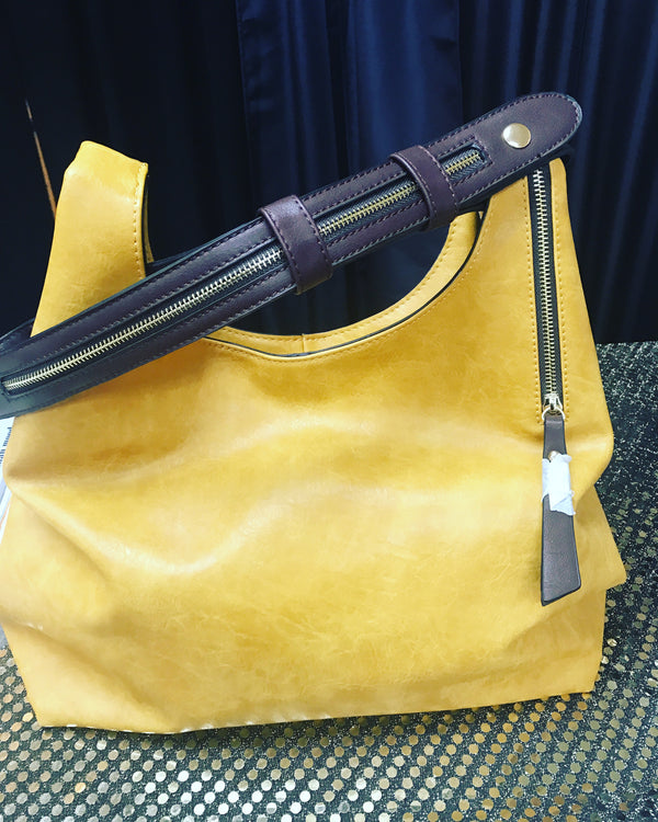 Hobo Leather Handbag ( Banana Yellow)